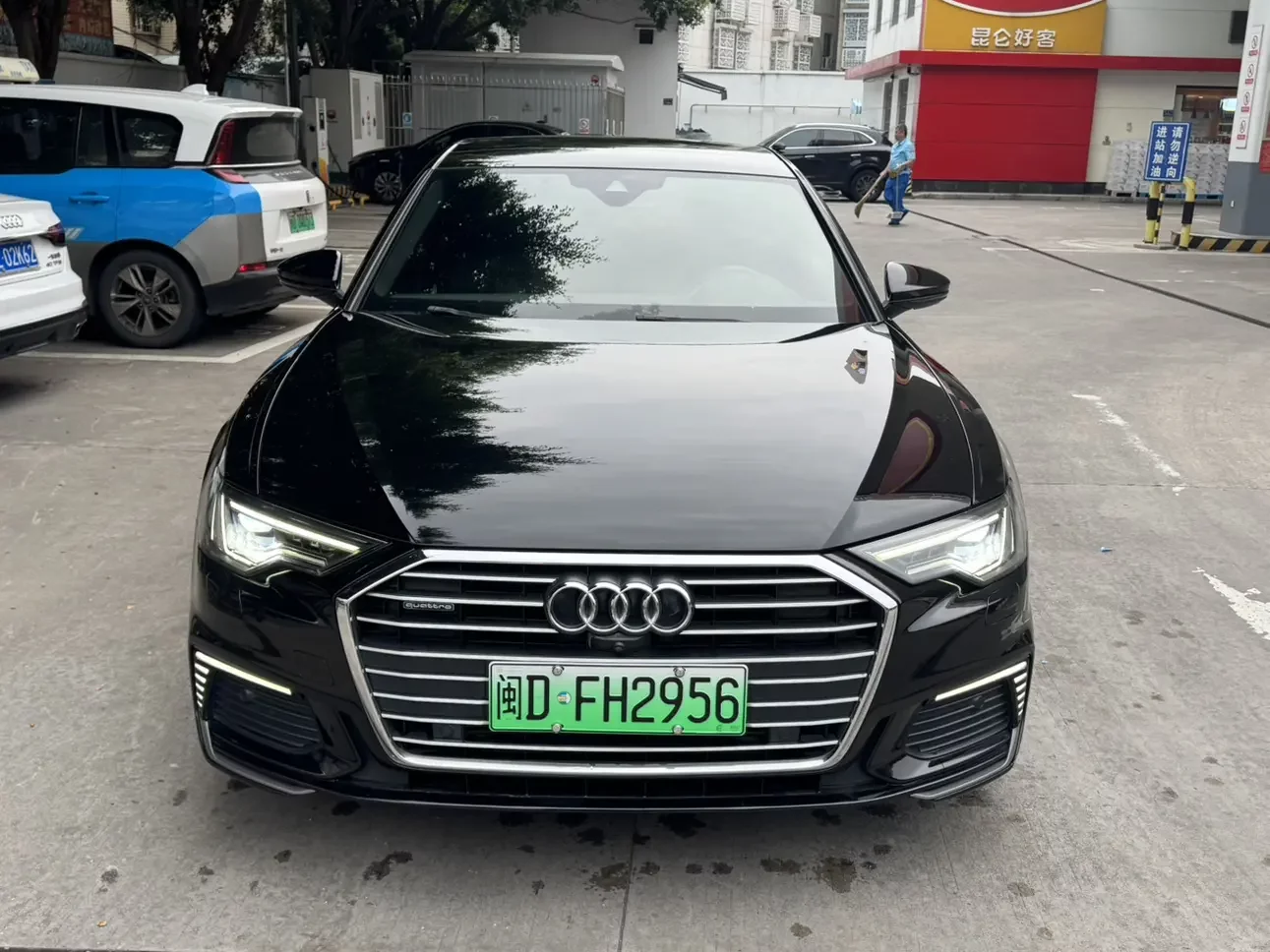 Audi A6L PHEV