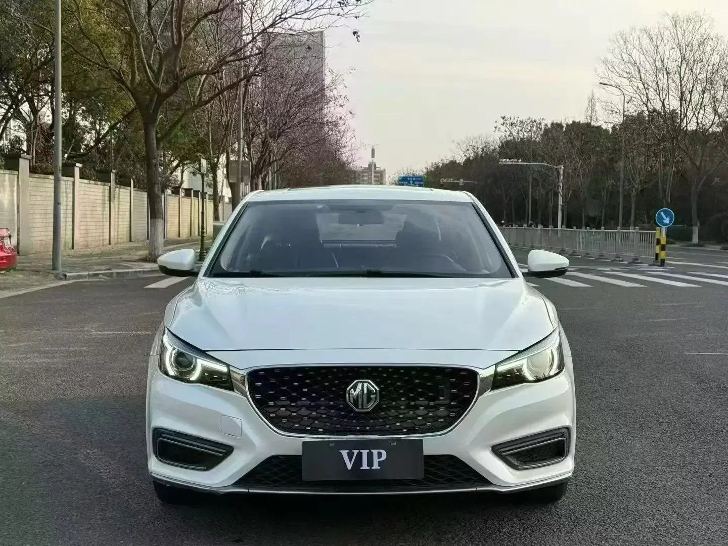 MG 6