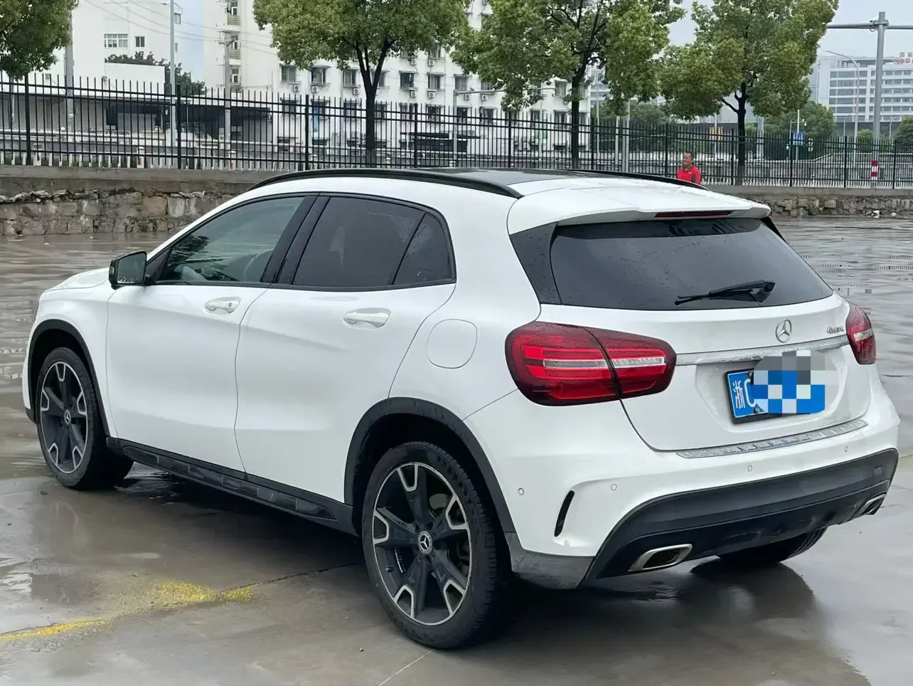 Mercedes-Benz GLA