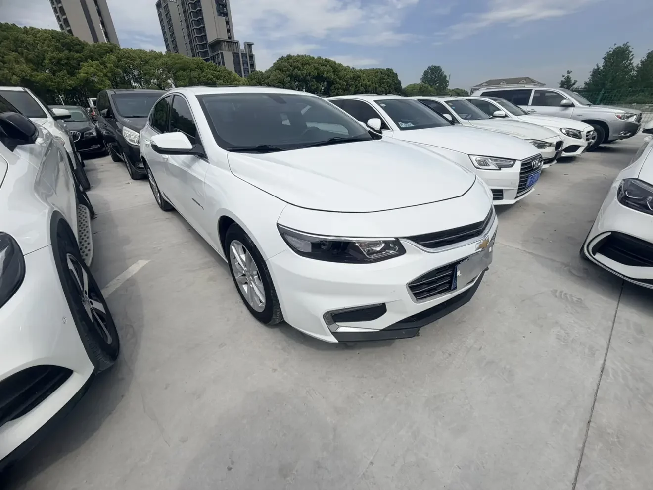 Chevrolet Malibu XL