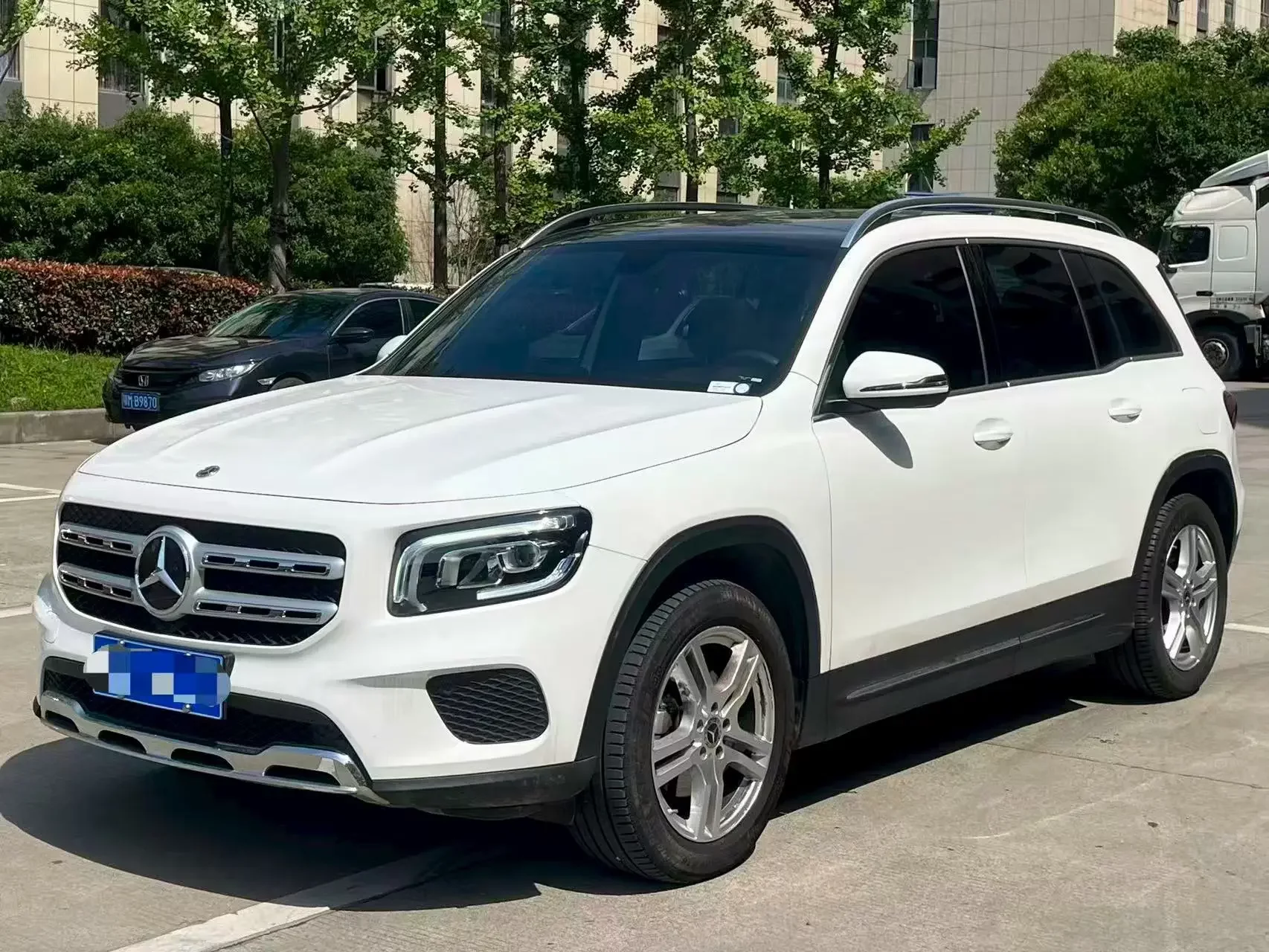 Mercedes-Benz GLB