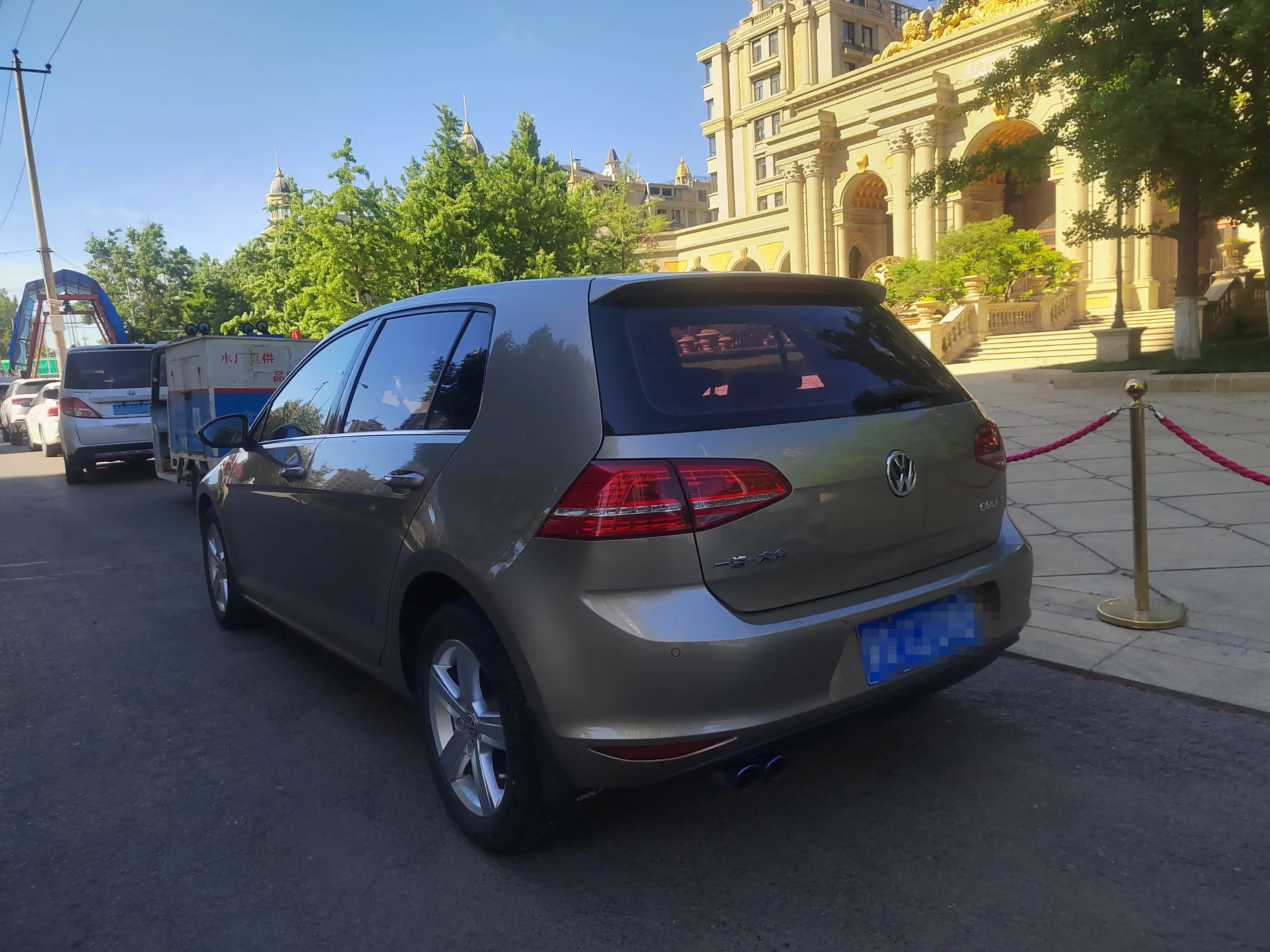 Volkswagen golf