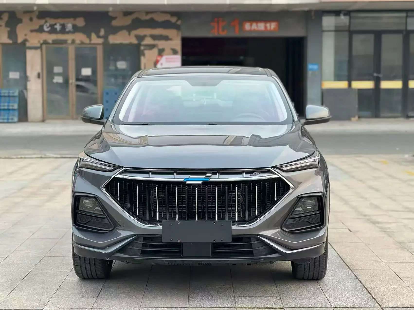 Oshan Changan Auchan X5