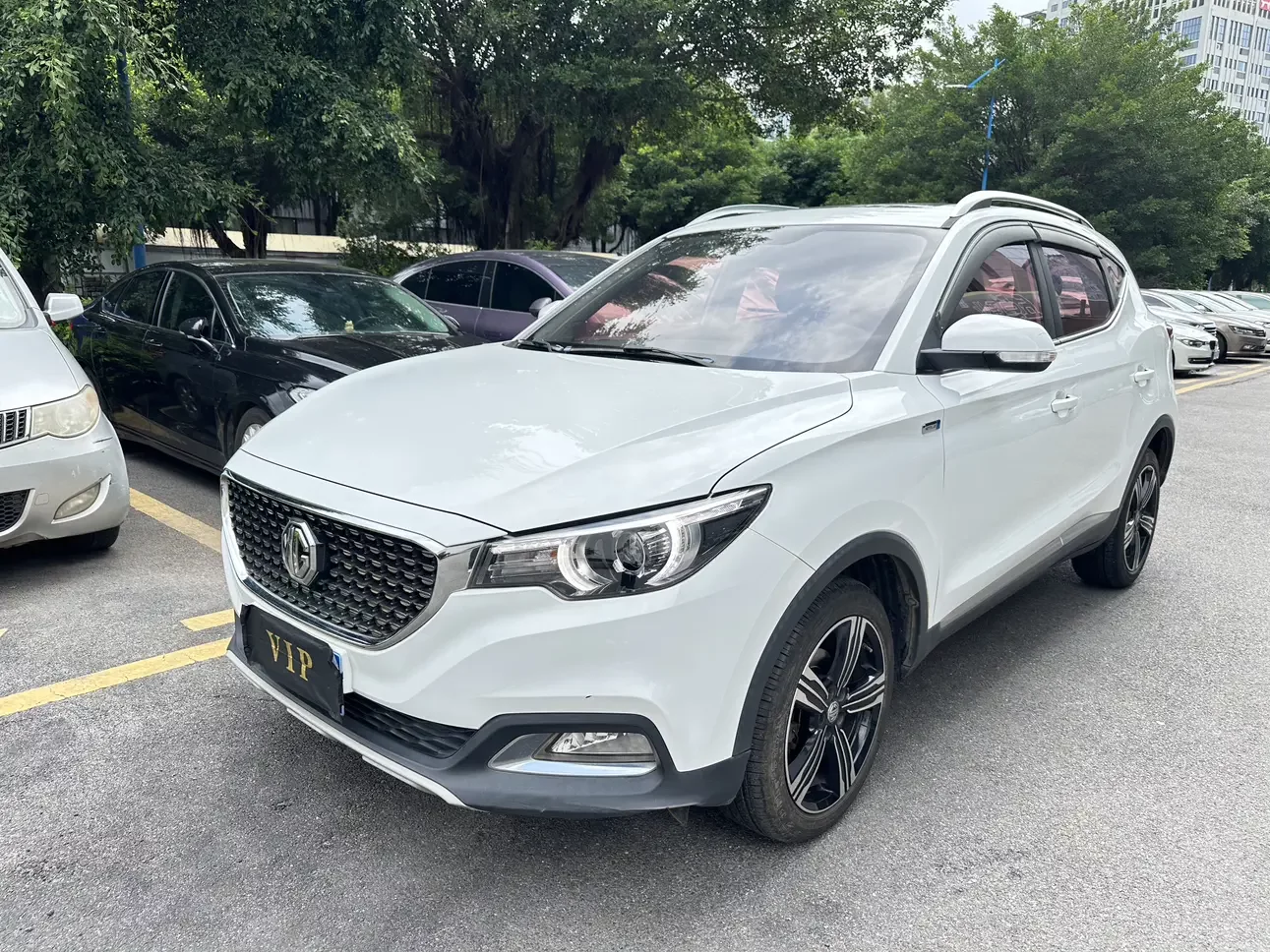 MG ZS