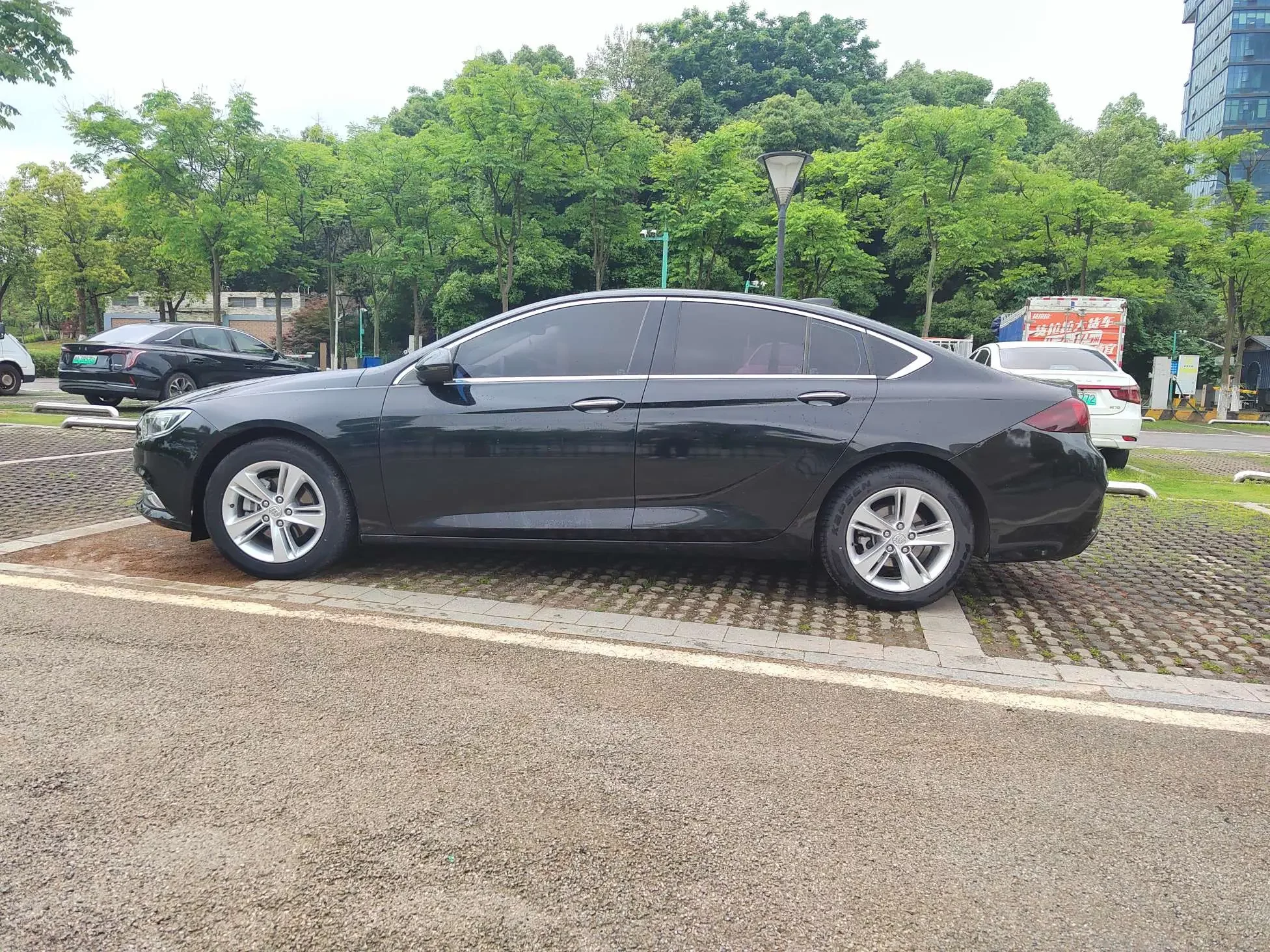 Buick Majesty
