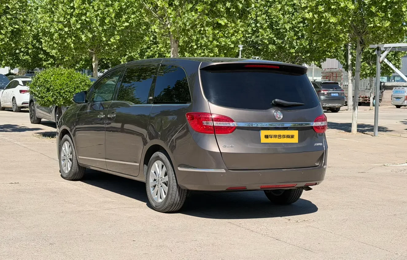 Buick GL8