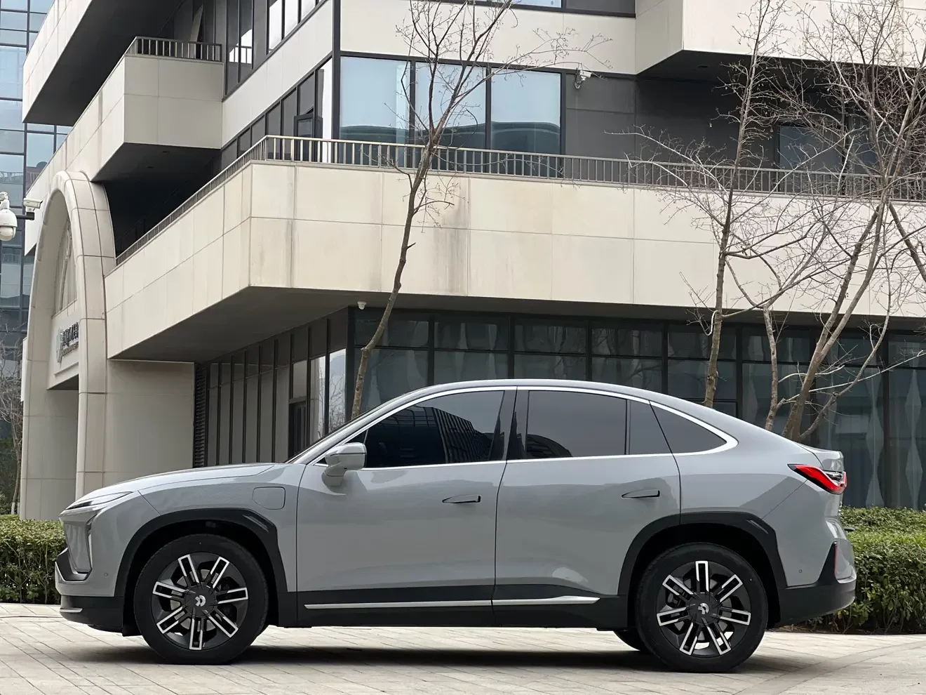 NIO EC6
