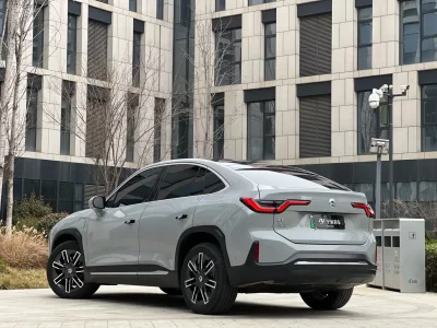 NIO EC6