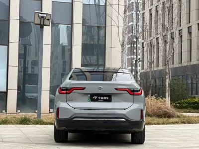 NIO EC6