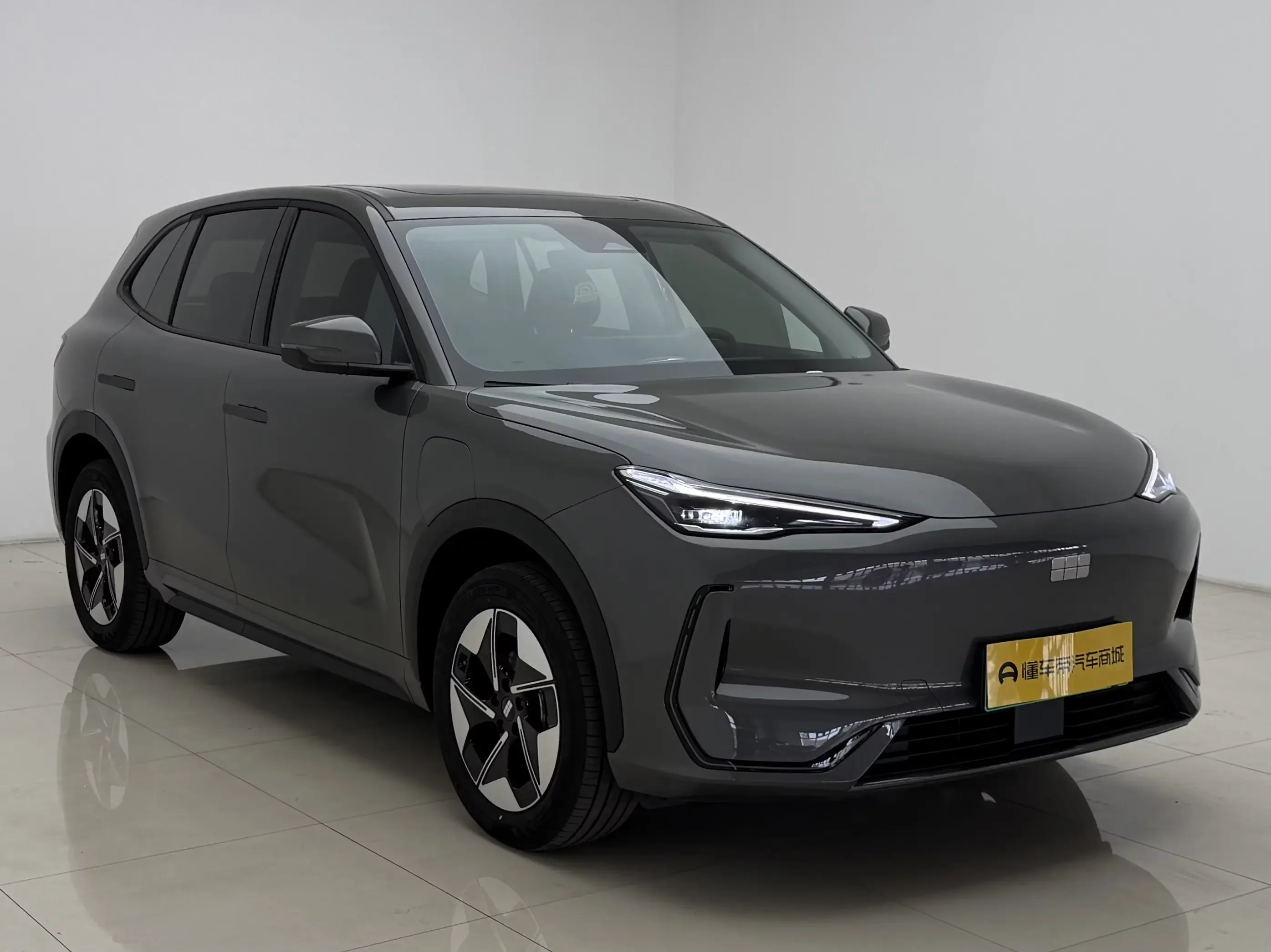 Geely Galaxy E5