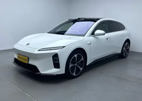 NIO ET5T