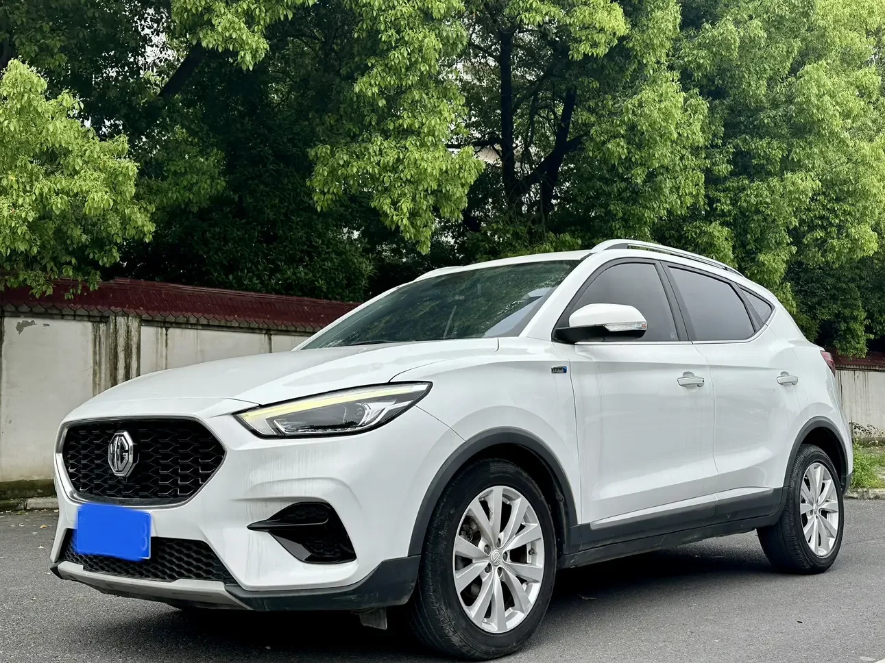 MG ZS