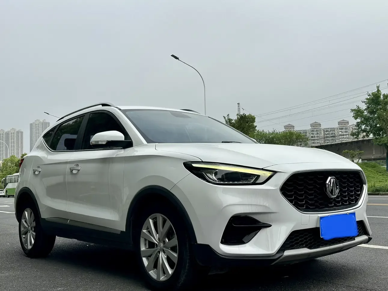 MG ZS