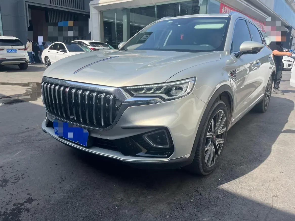 Hongqi HS5