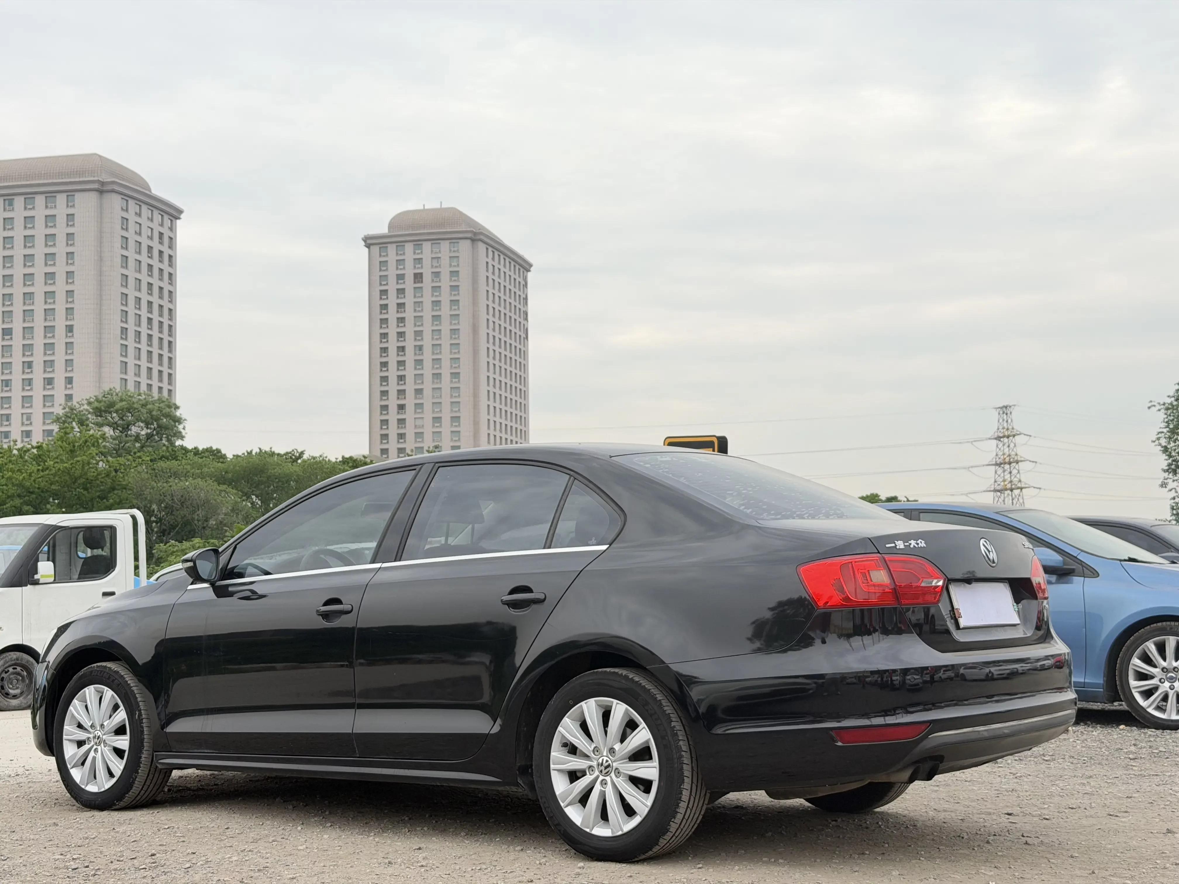 Volkswagen Sagitar
