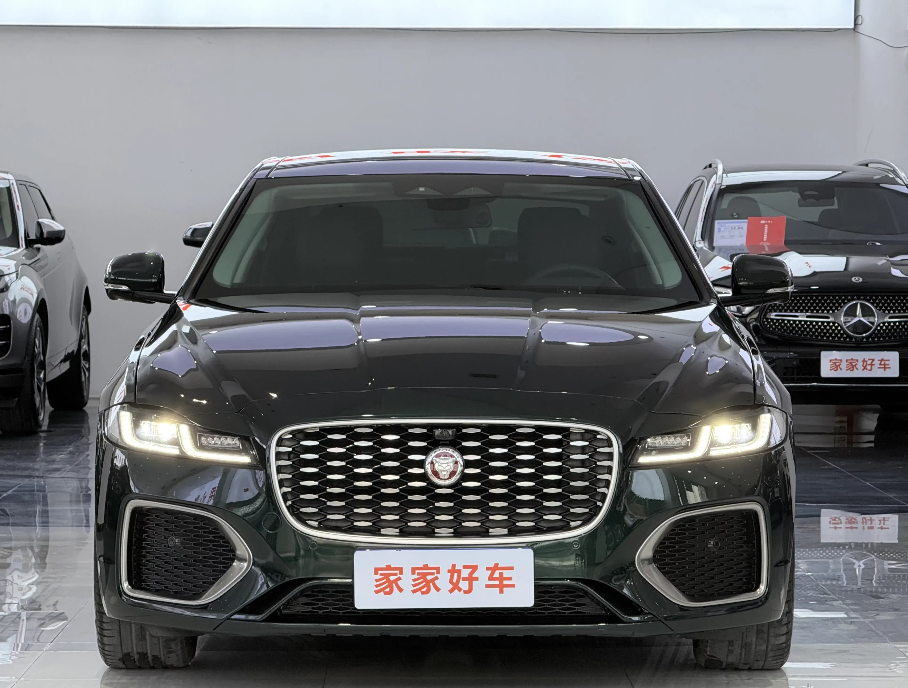 Jaguar XFL
