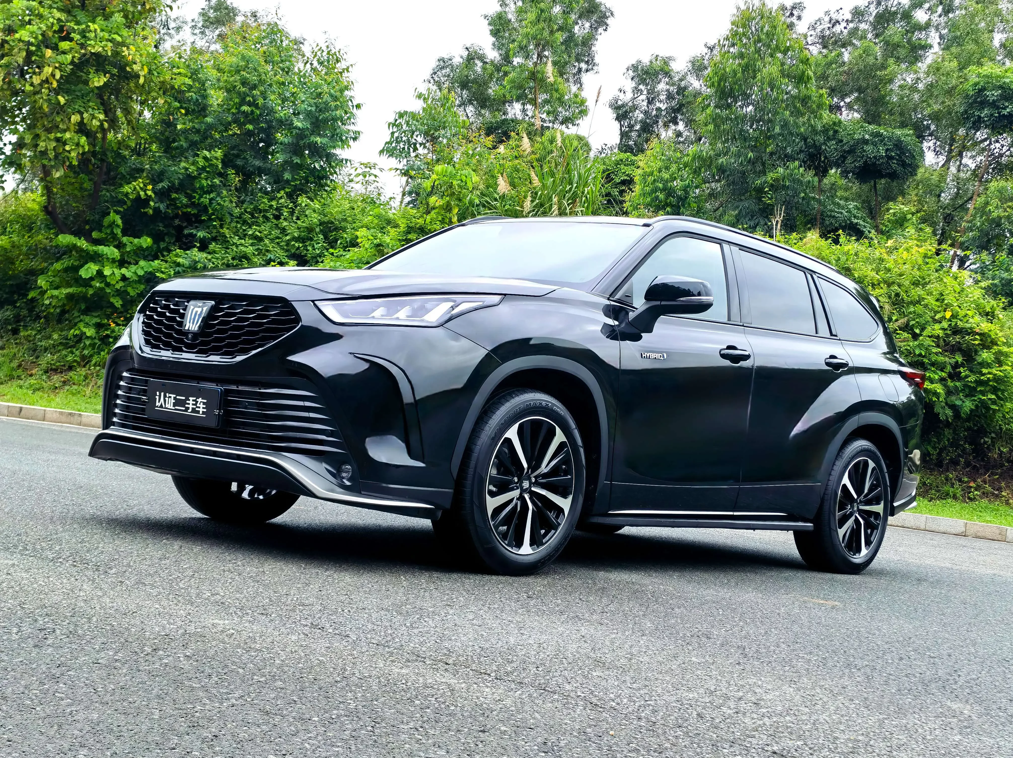 Toyota Crown Kluger