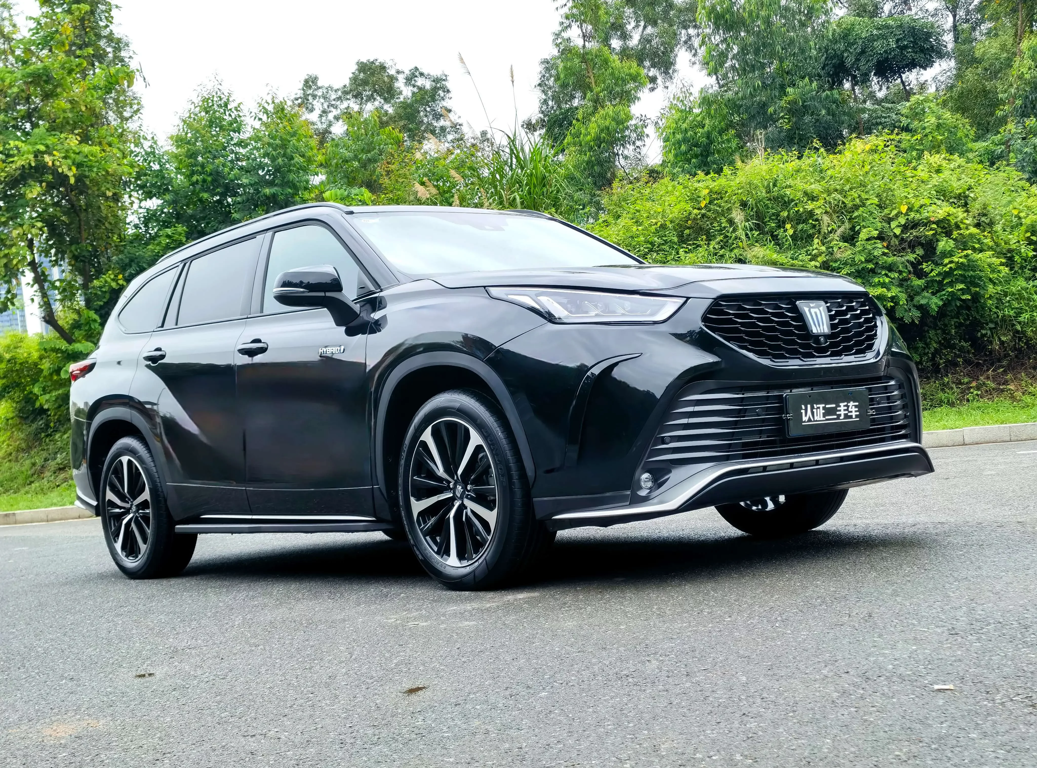 Toyota Crown Kluger