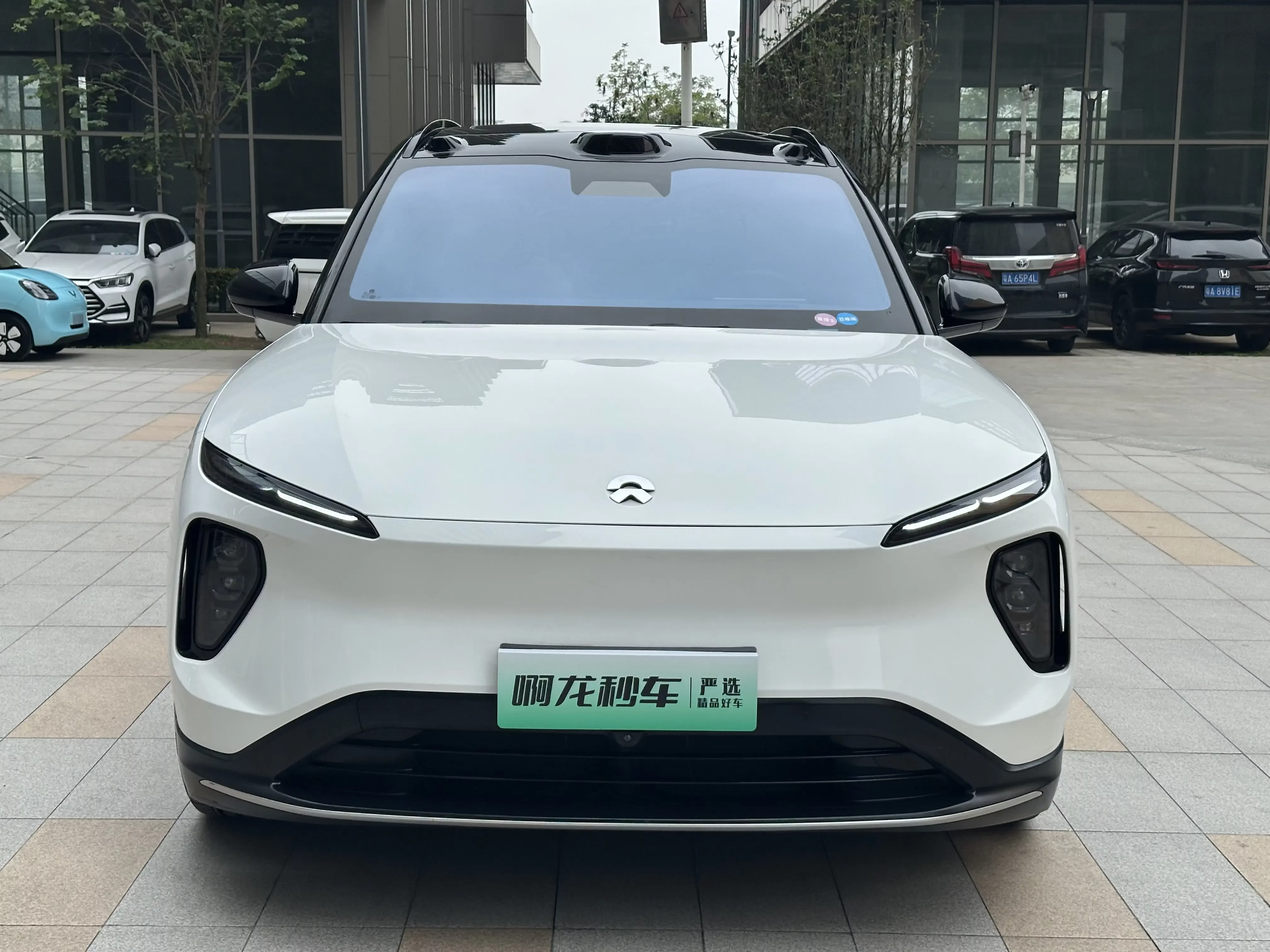 NIO ES6