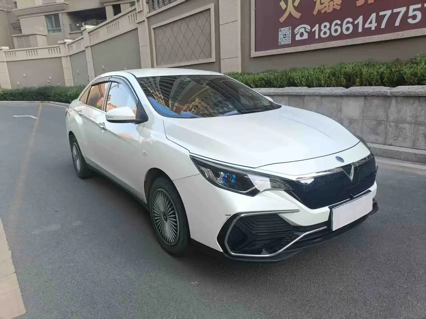 Kai Chen Venucia D60 EV