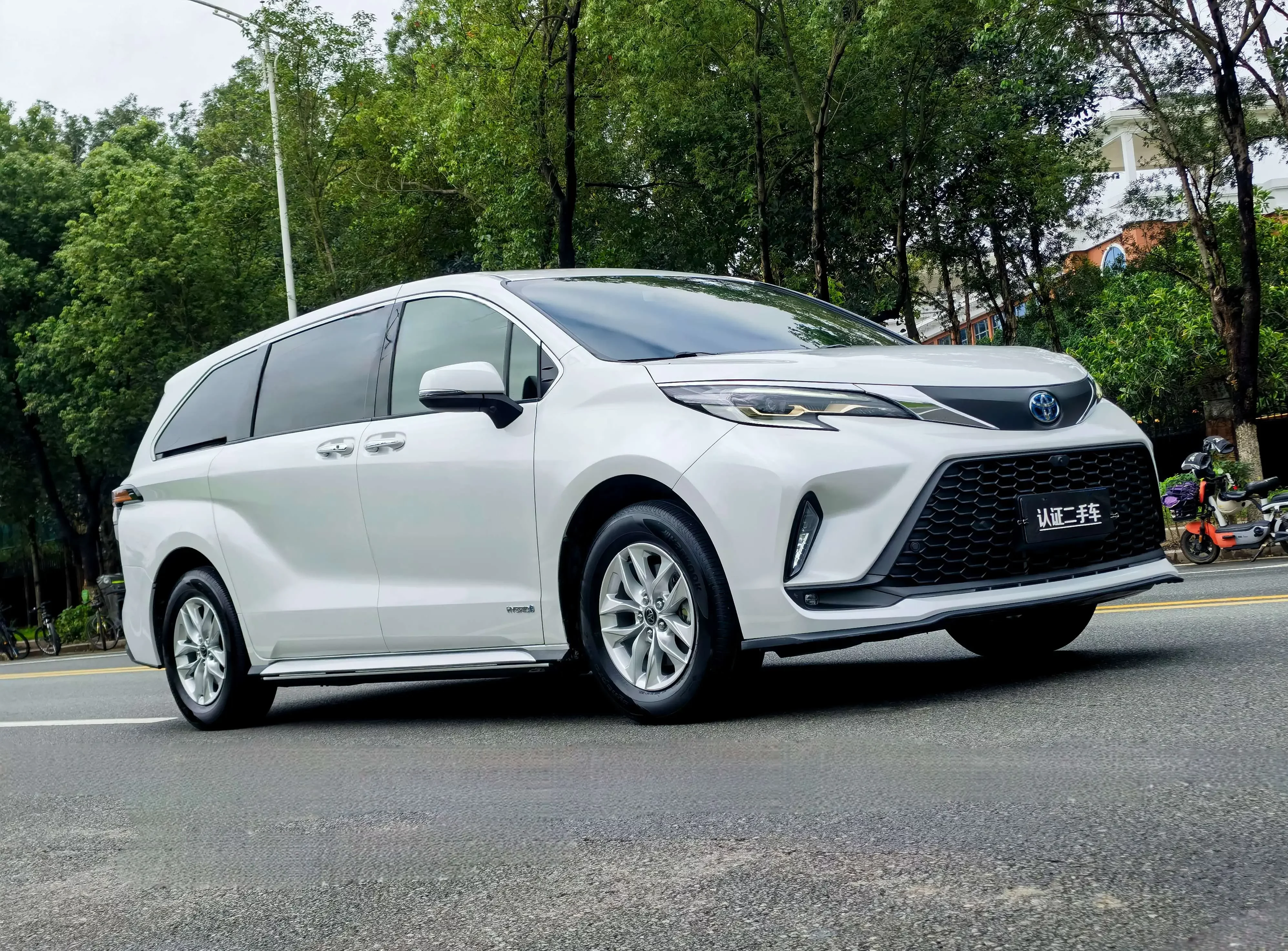 Toyota Granvia