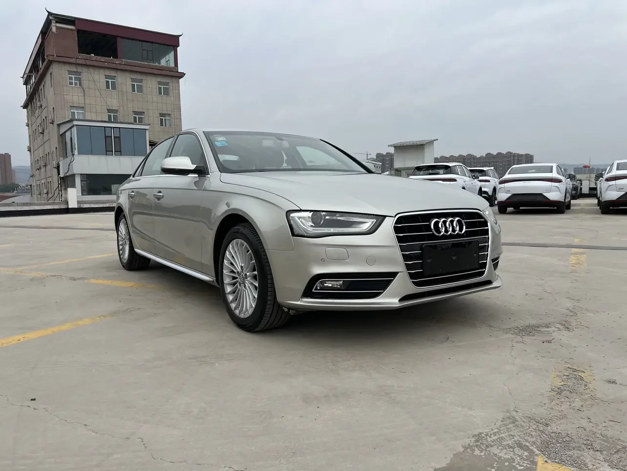 Audi A4L