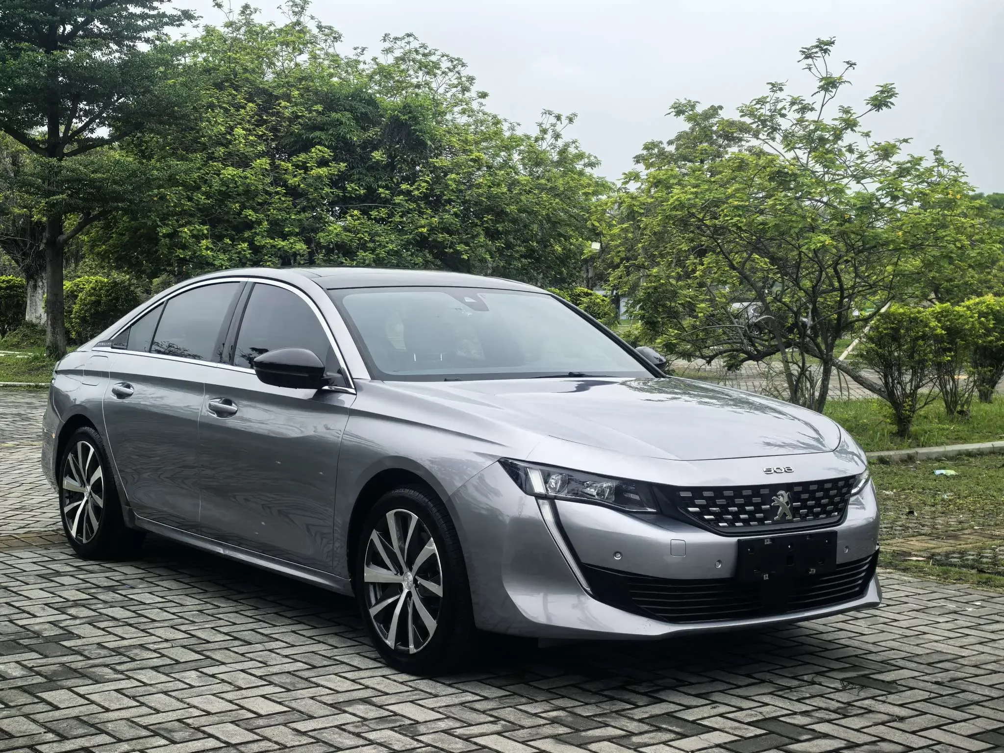 Peugeot 508L