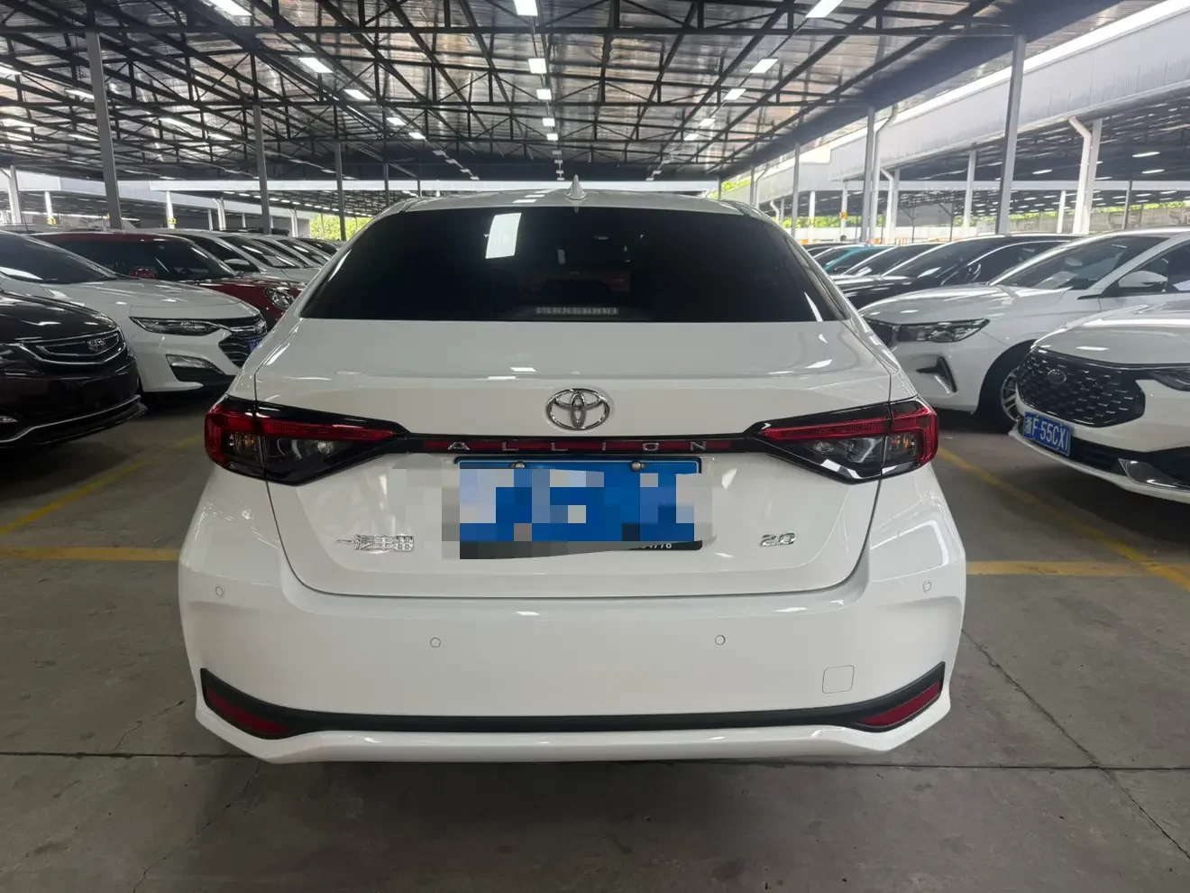 Toyota Asiatic lion