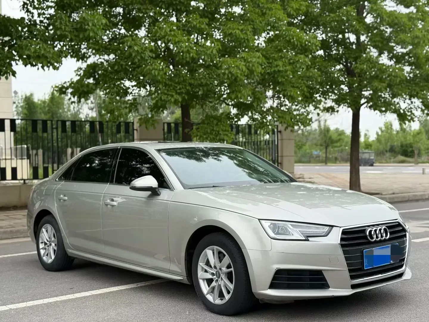 Audi A4L