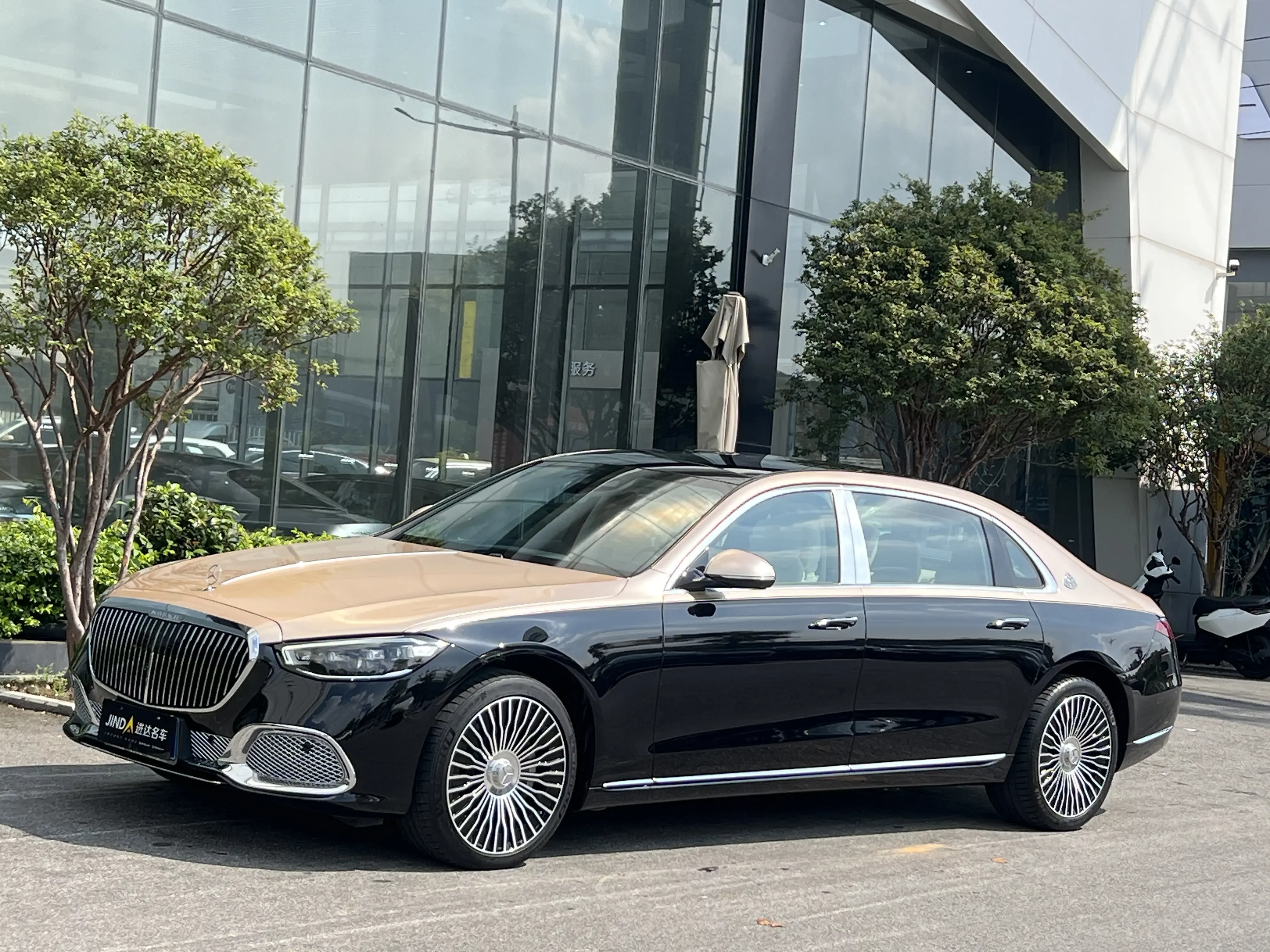 Mercedes-Benz Maybach S-Class