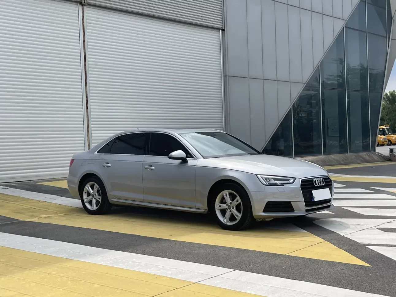 Audi A4L