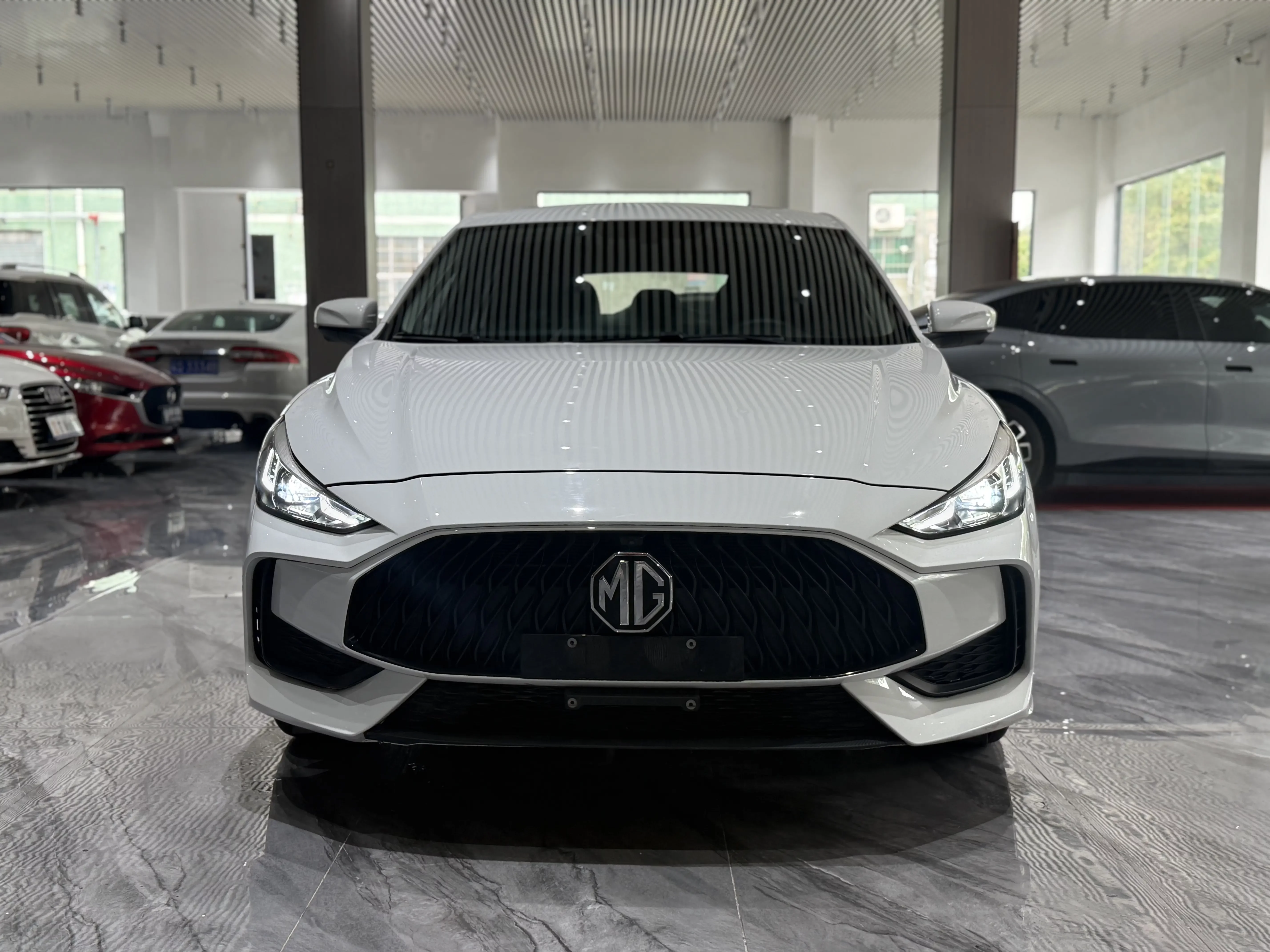 MG 5
