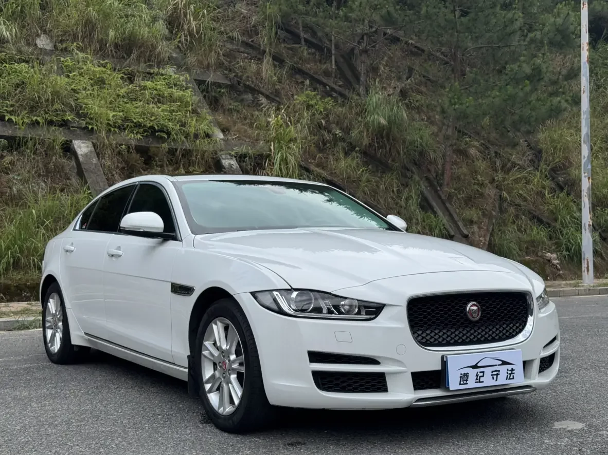 Jaguar XEL
