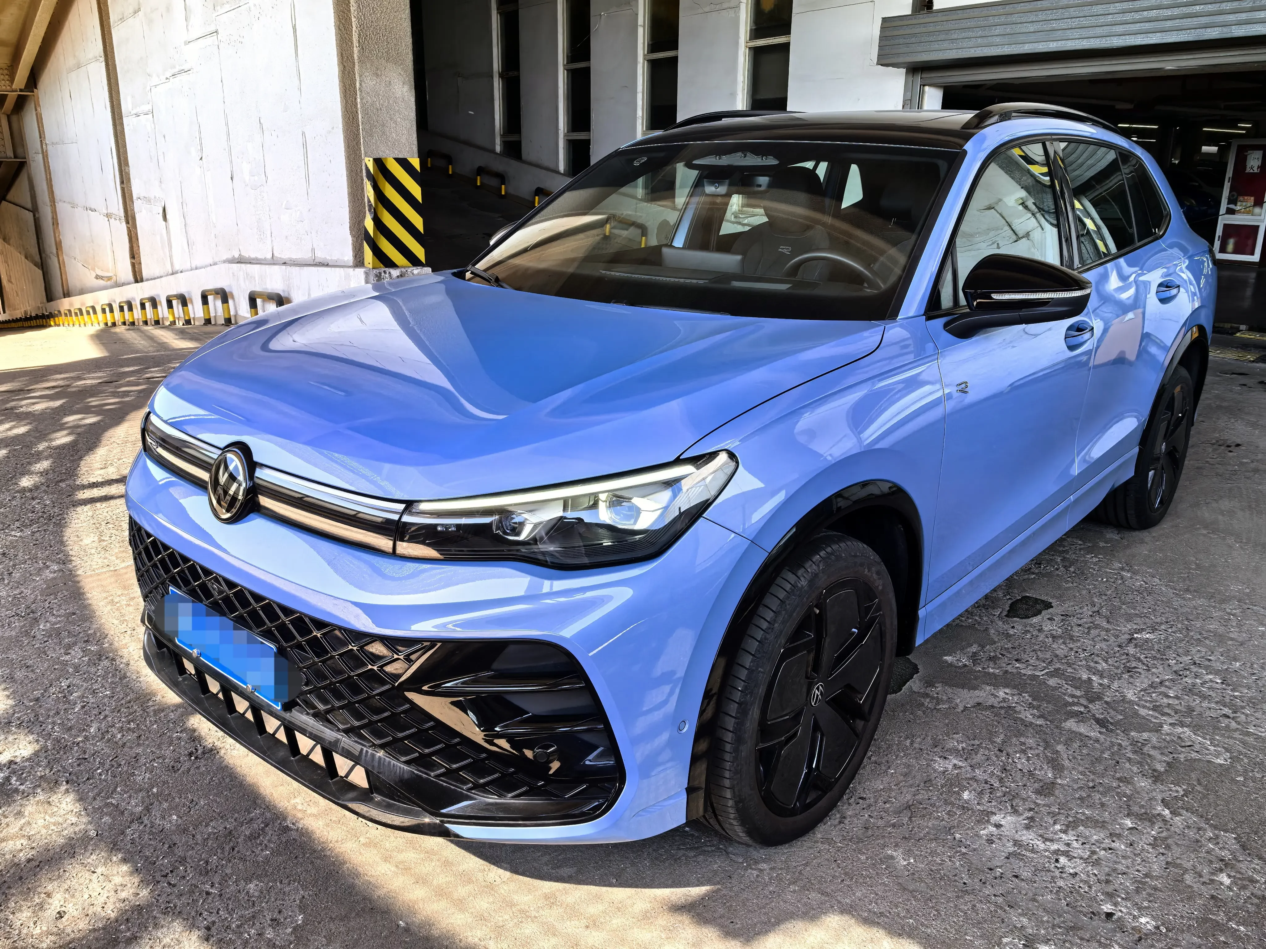Volkswagen Tiguan L