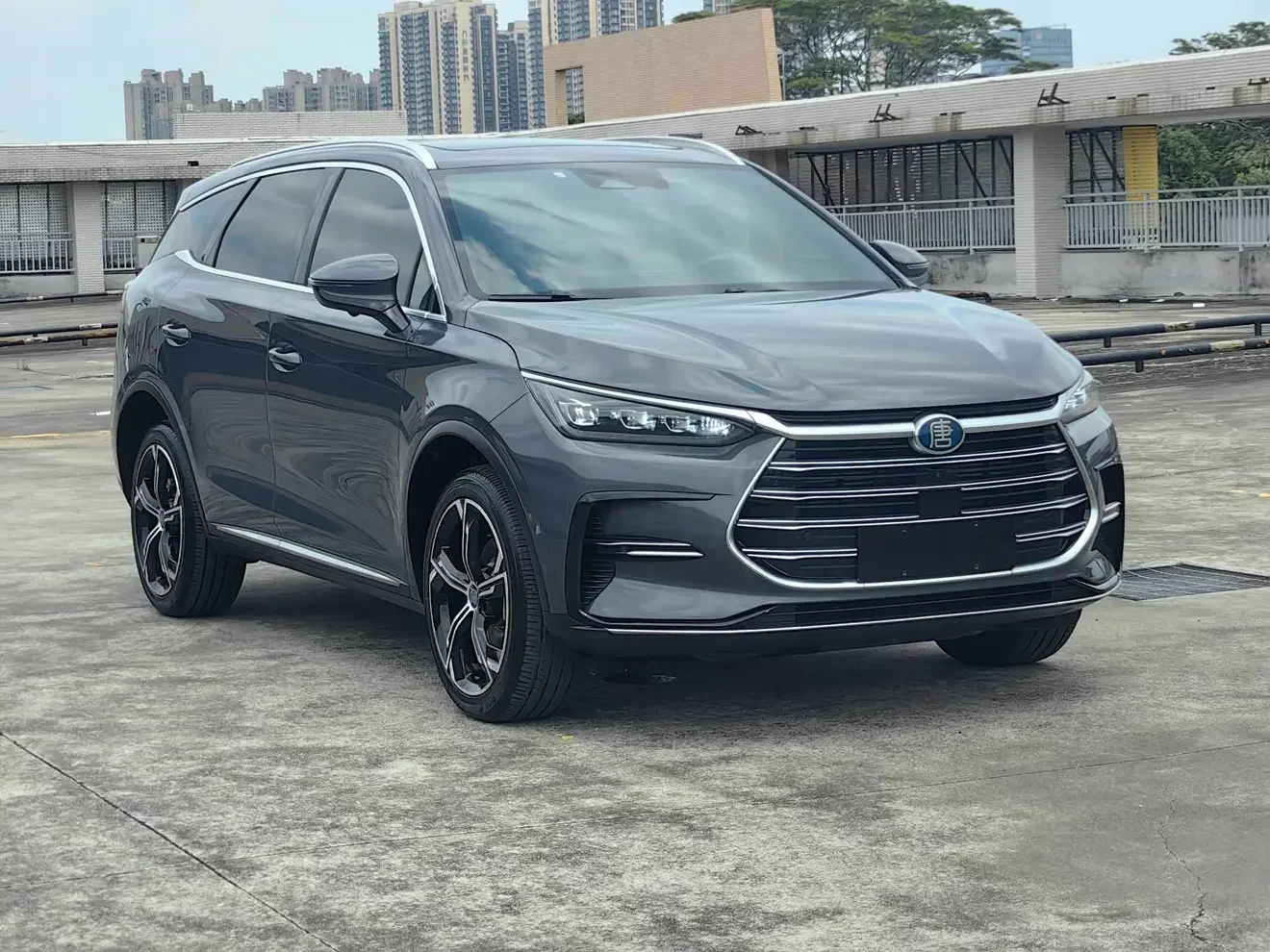 BYD Tang DM