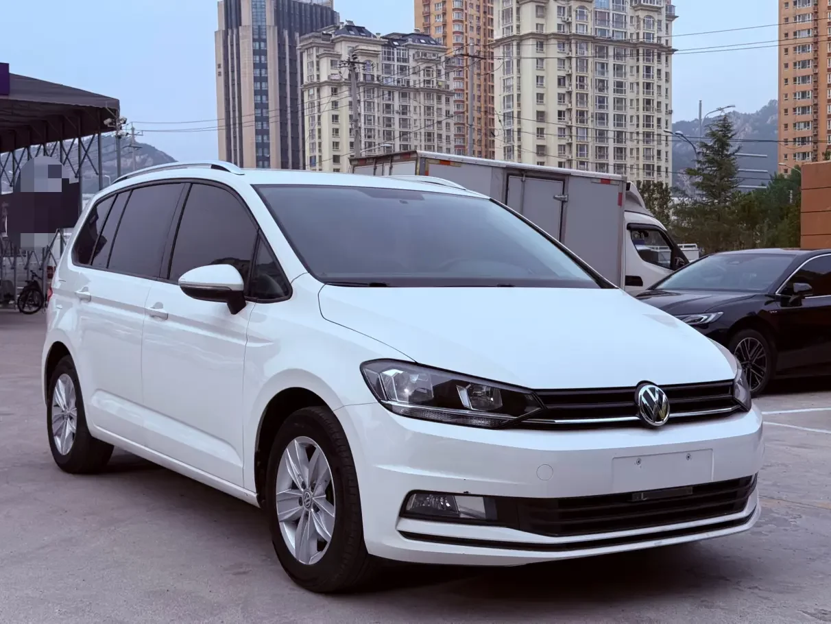 Volkswagen Touran L