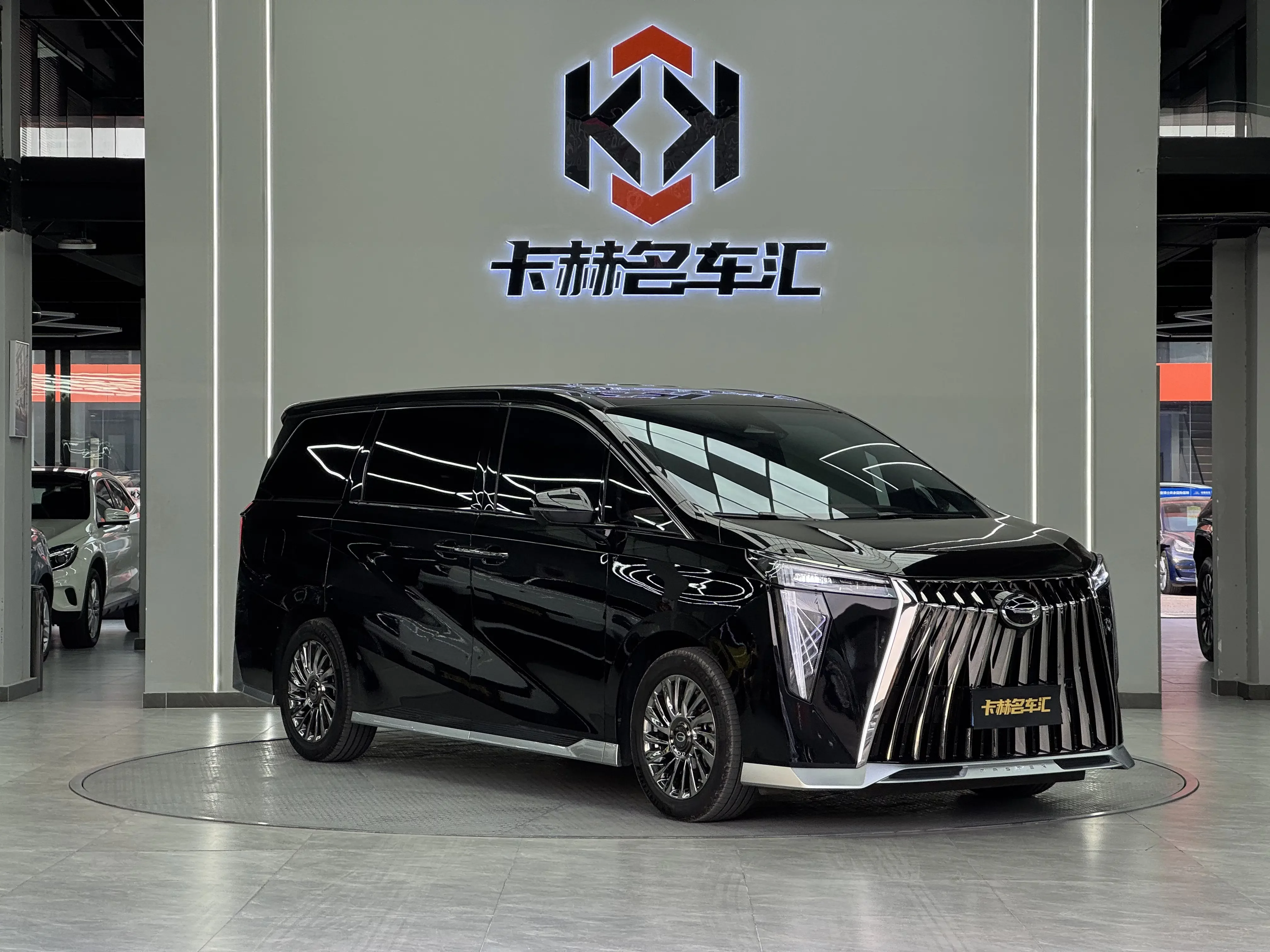 GAC Trumpchi M8