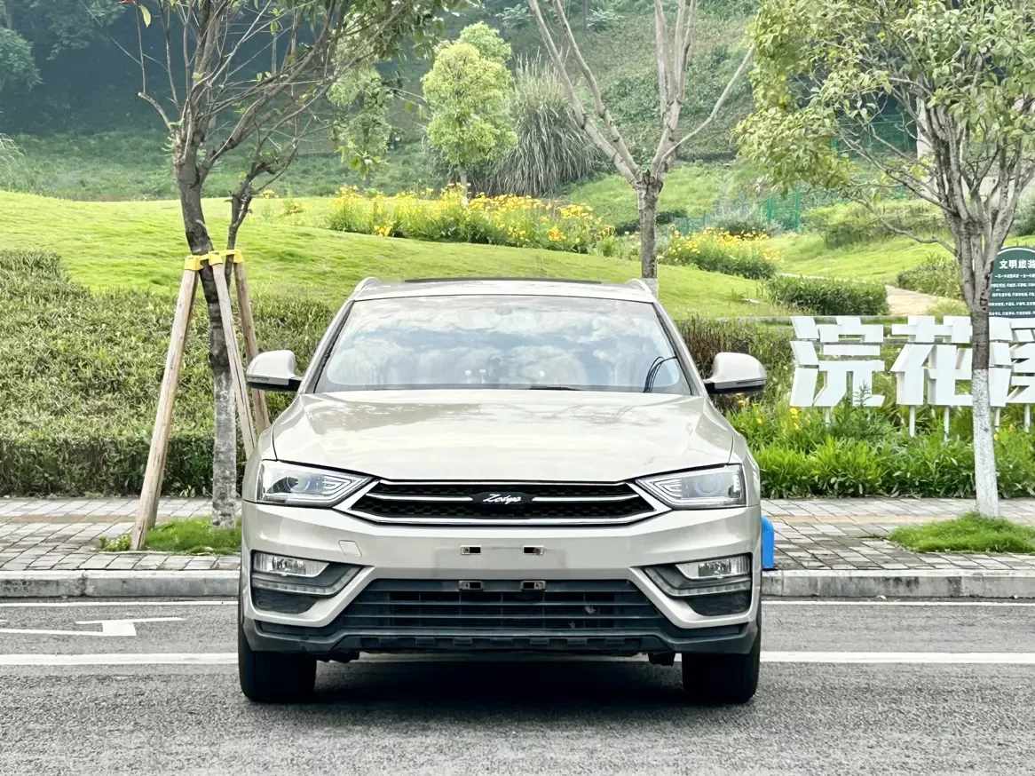 Zotye SR7