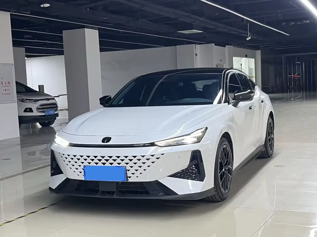 Changan UNI-V