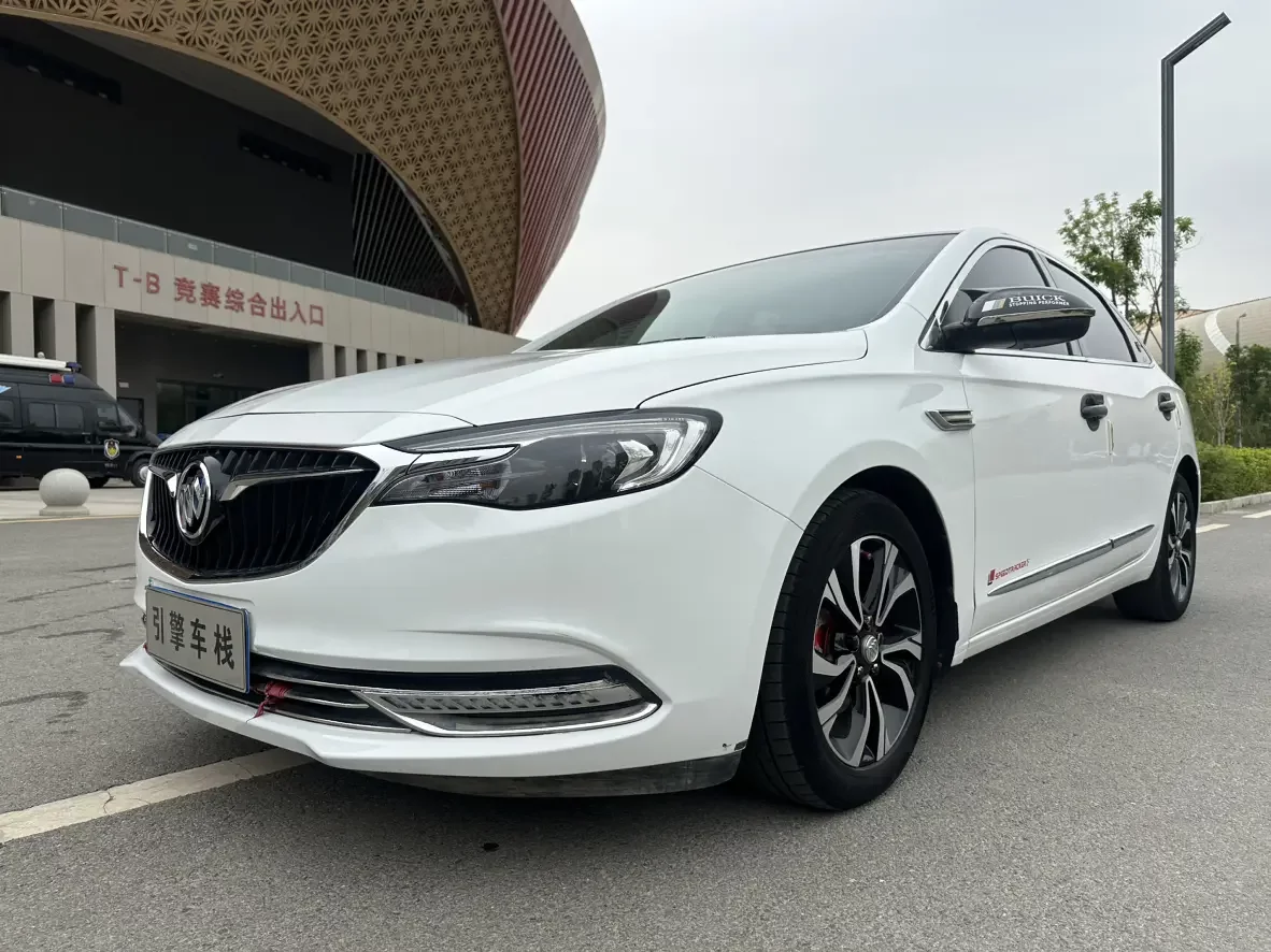 Buick Yinglang