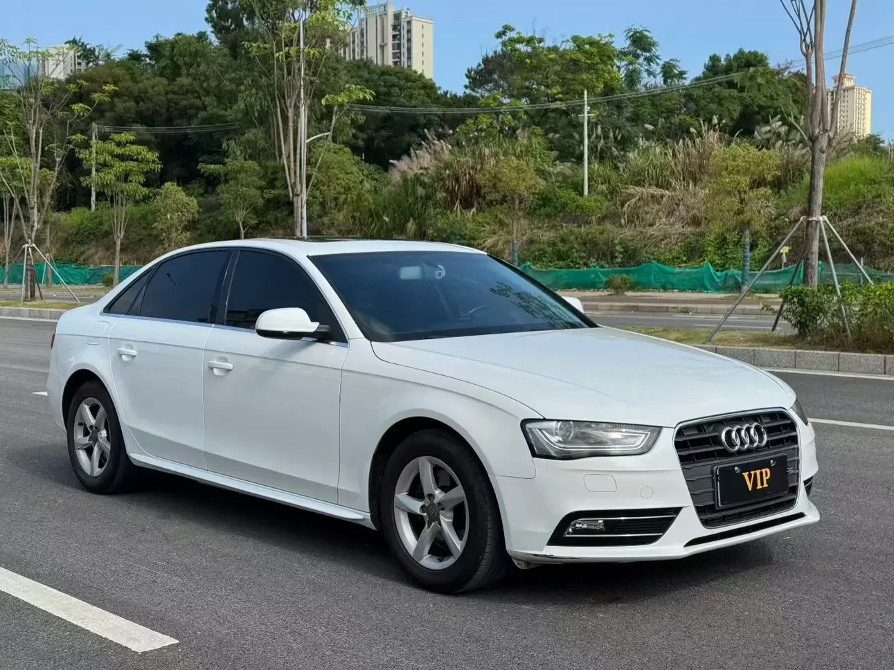 Audi A4L