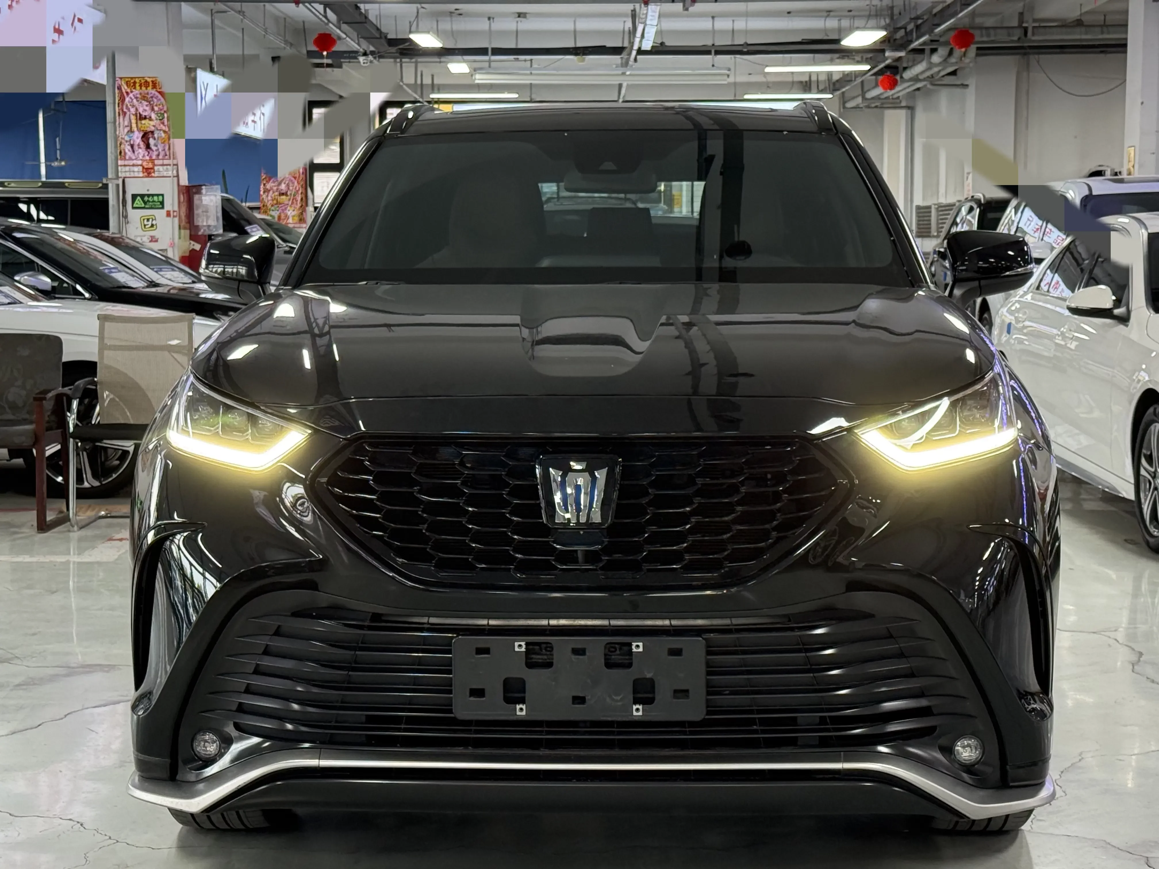 Toyota Crown Kluger
