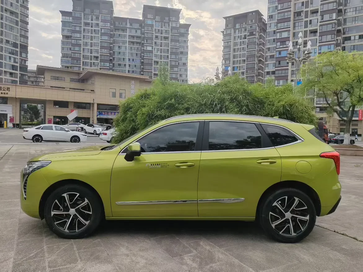 Haval Jolion