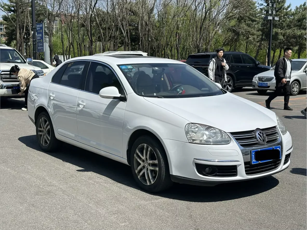 Volkswagen Sagitar
