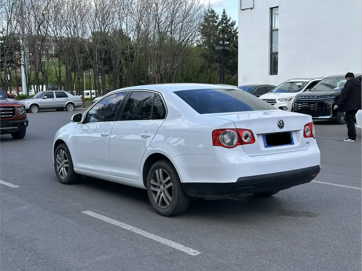 Volkswagen Sagitar