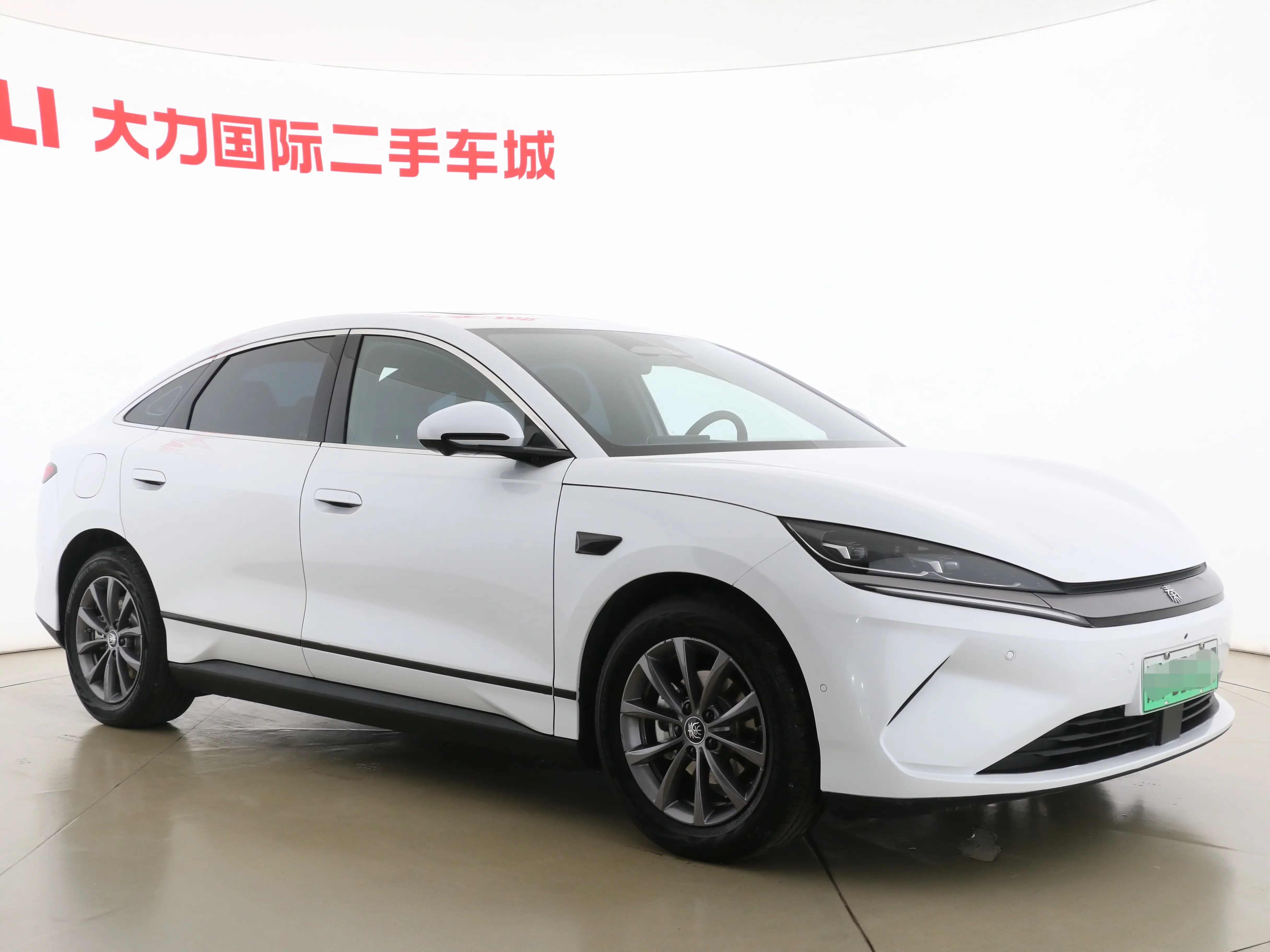 BYD Qin L EV