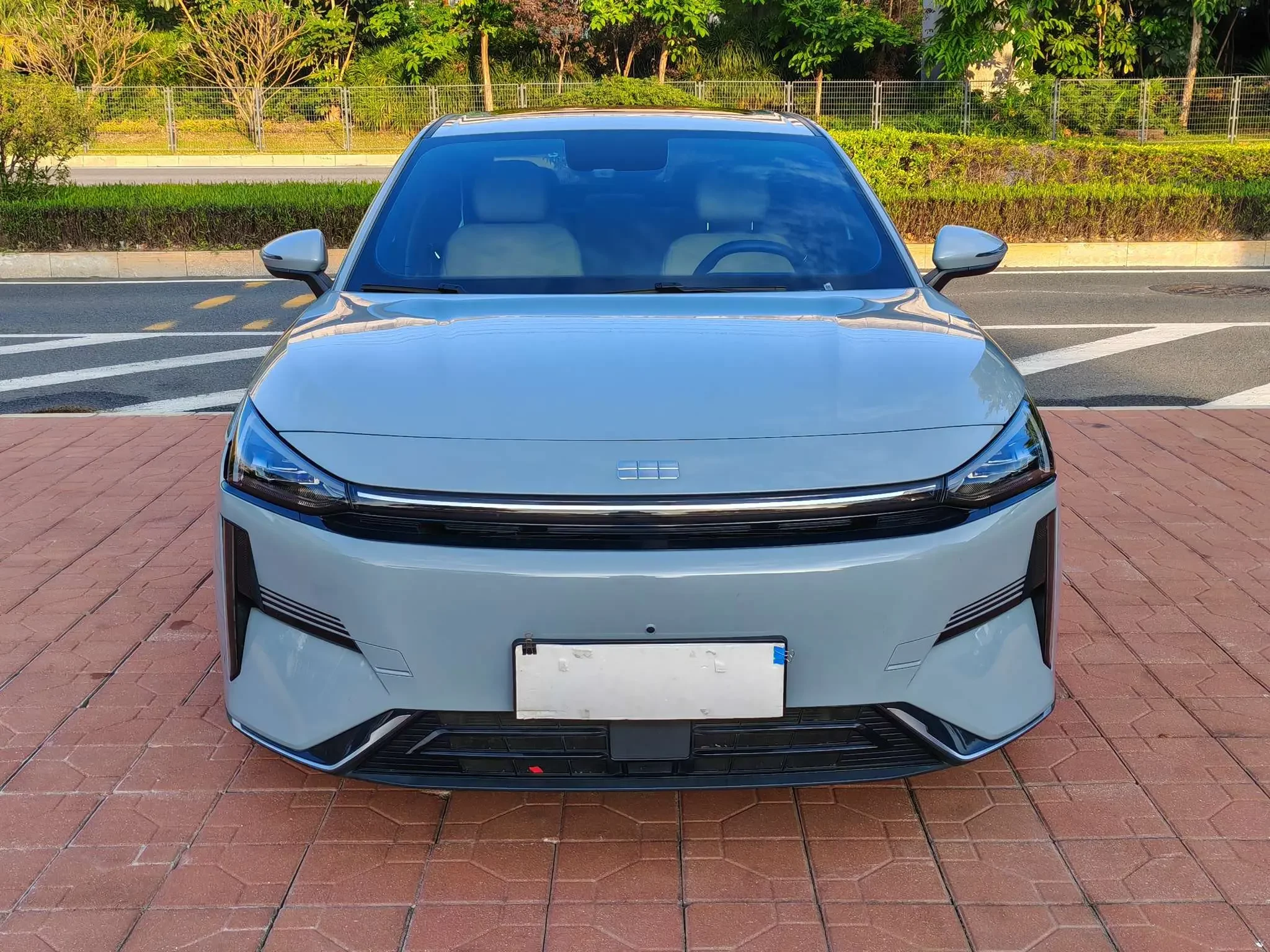 Geely Galaxy L6
