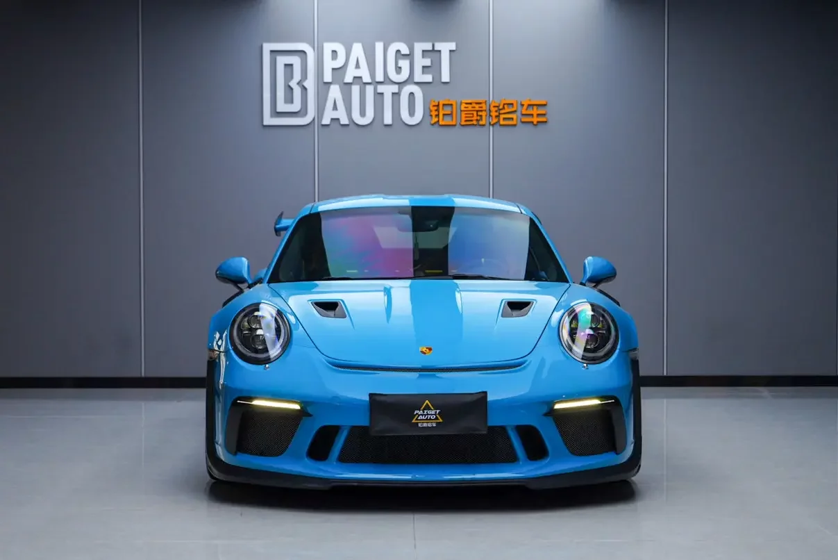 Porsche 911