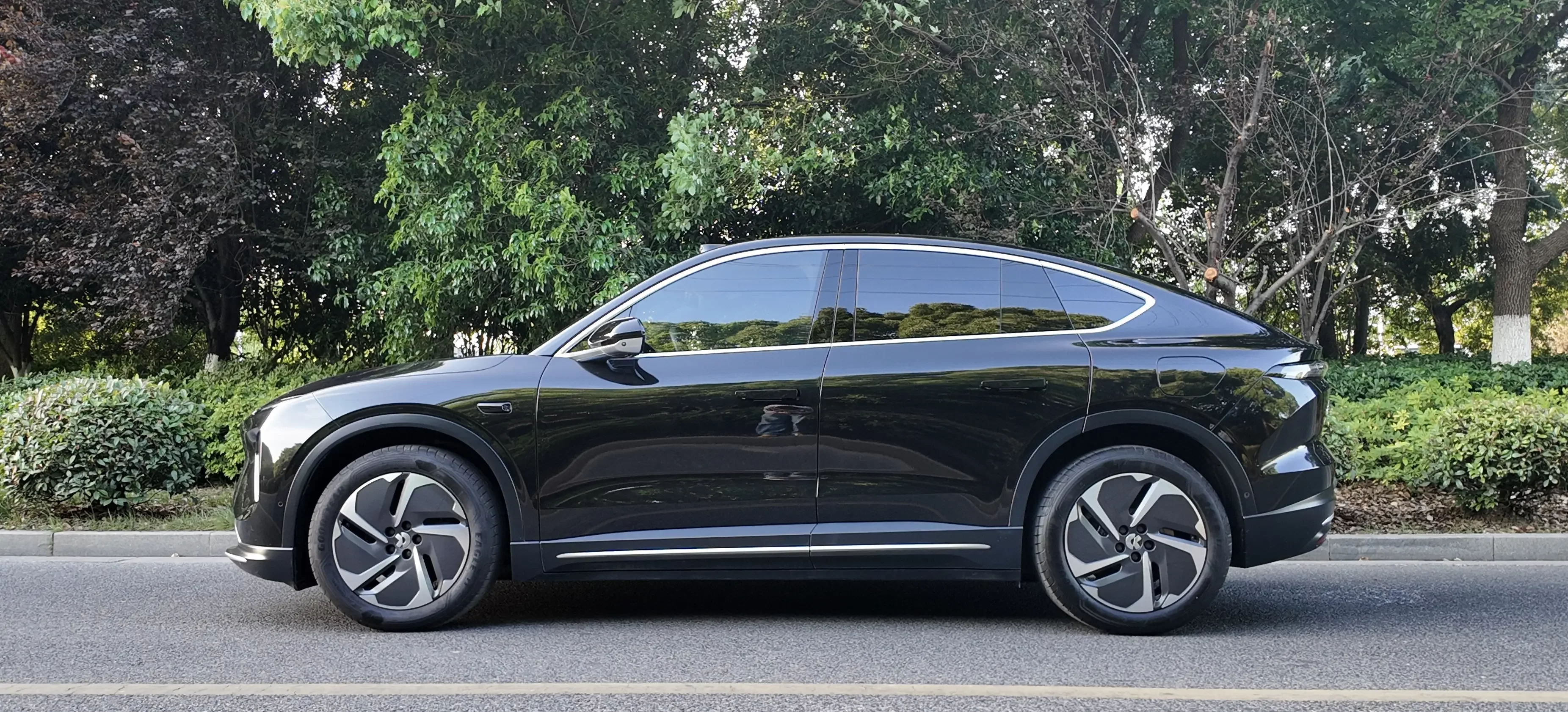 NIO EC6
