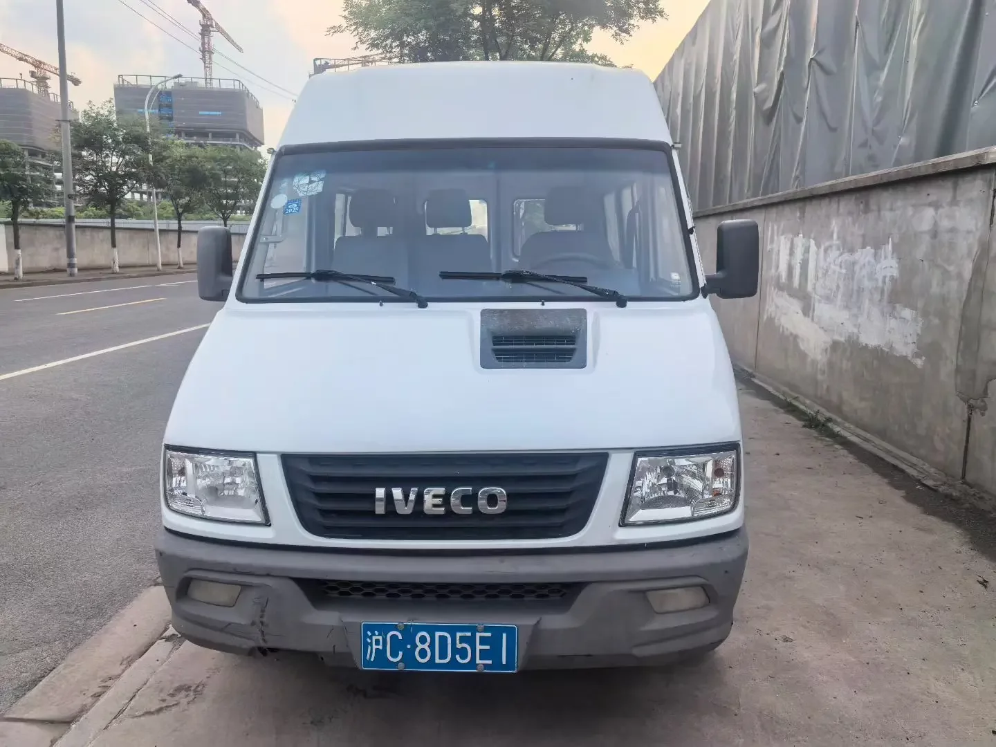 Iveco proud
